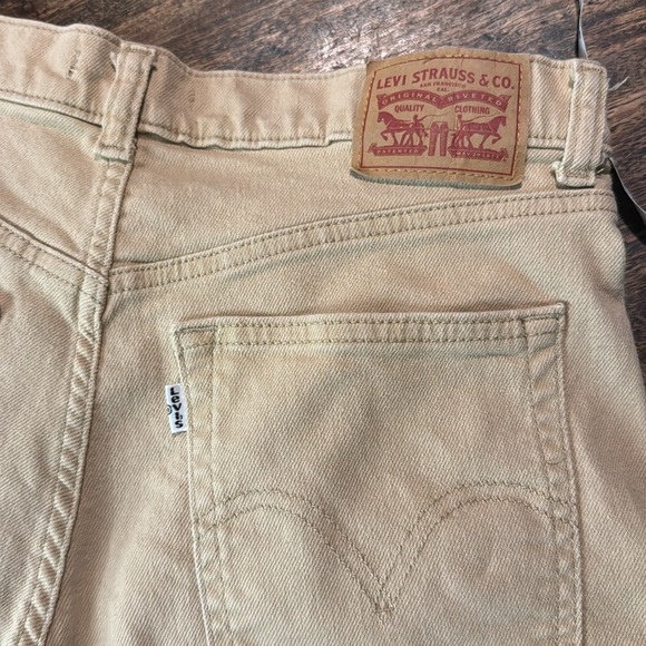 Levi’s high waisted wide leg crop utility cargo stretch jeans tan size 30 - Picture 11 of 11